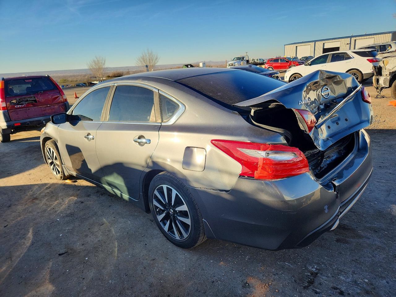 2018 Nissan Altima 2.5 - Фото 2