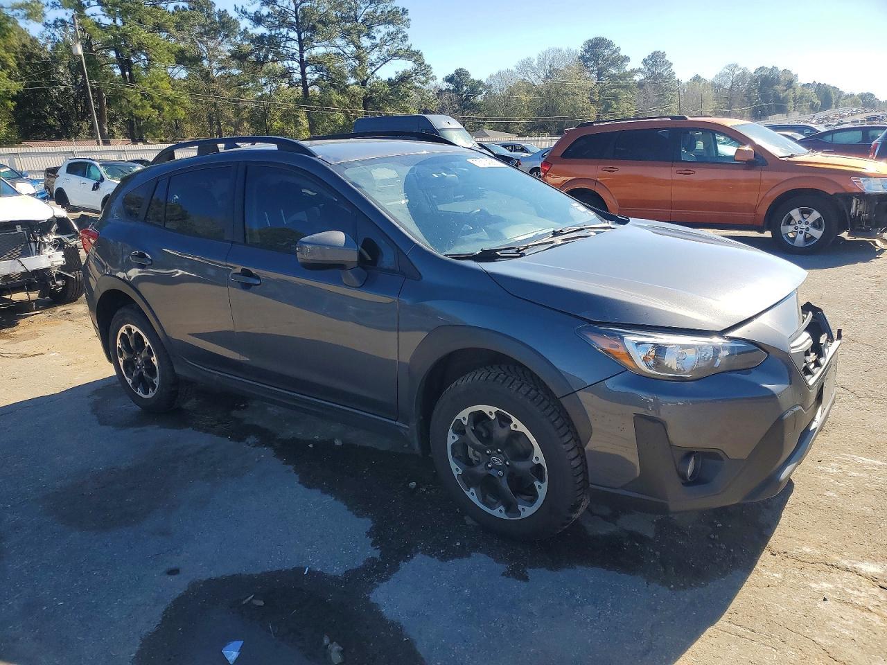 2023 Subaru Crosstrek Premium - Image 4
