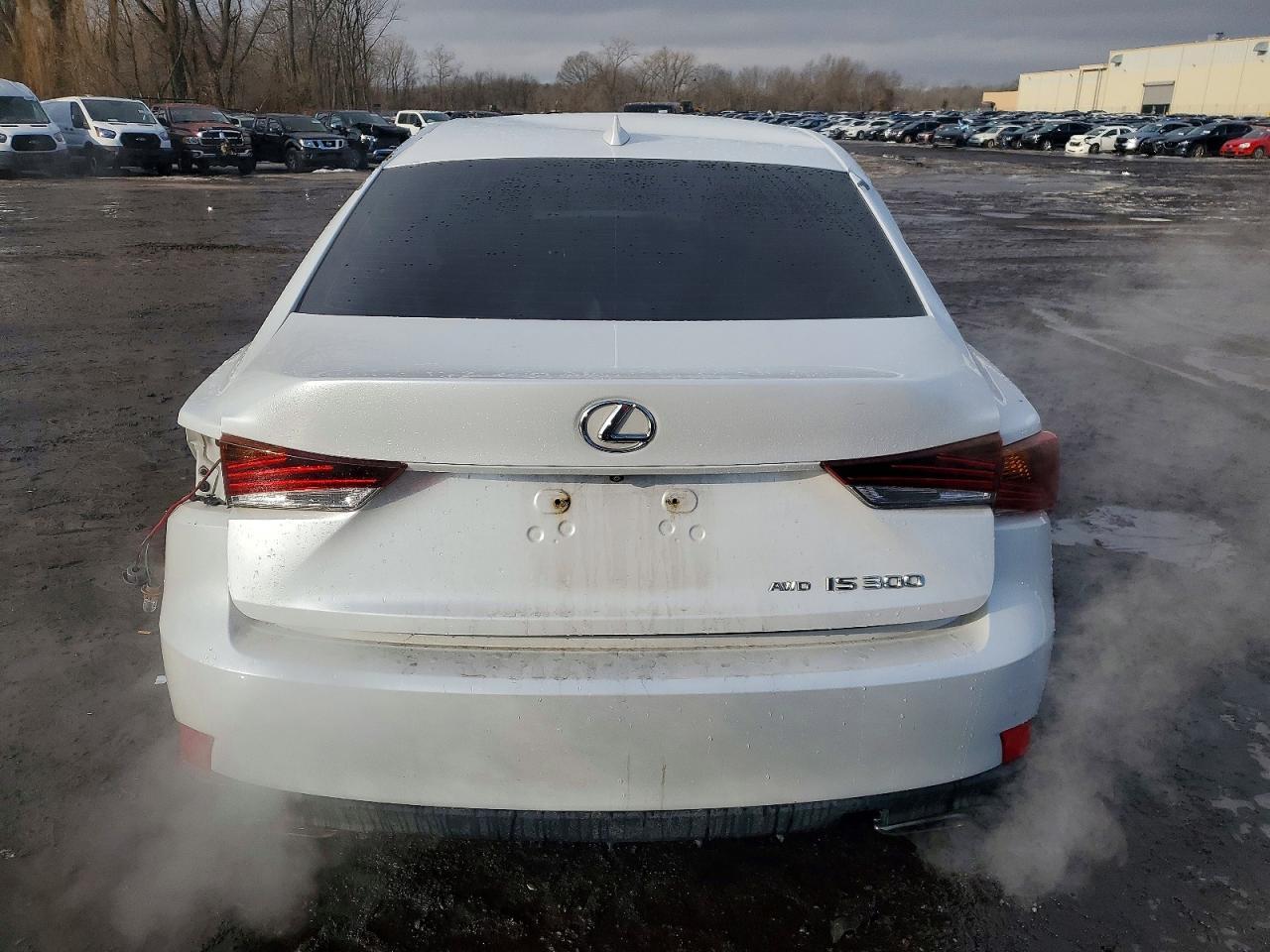 2017 Lexus Is 300 - Image 6