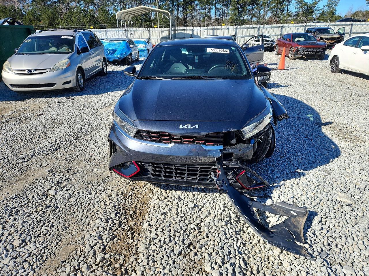 2022 Kia Forte Gt Line - Фото 5