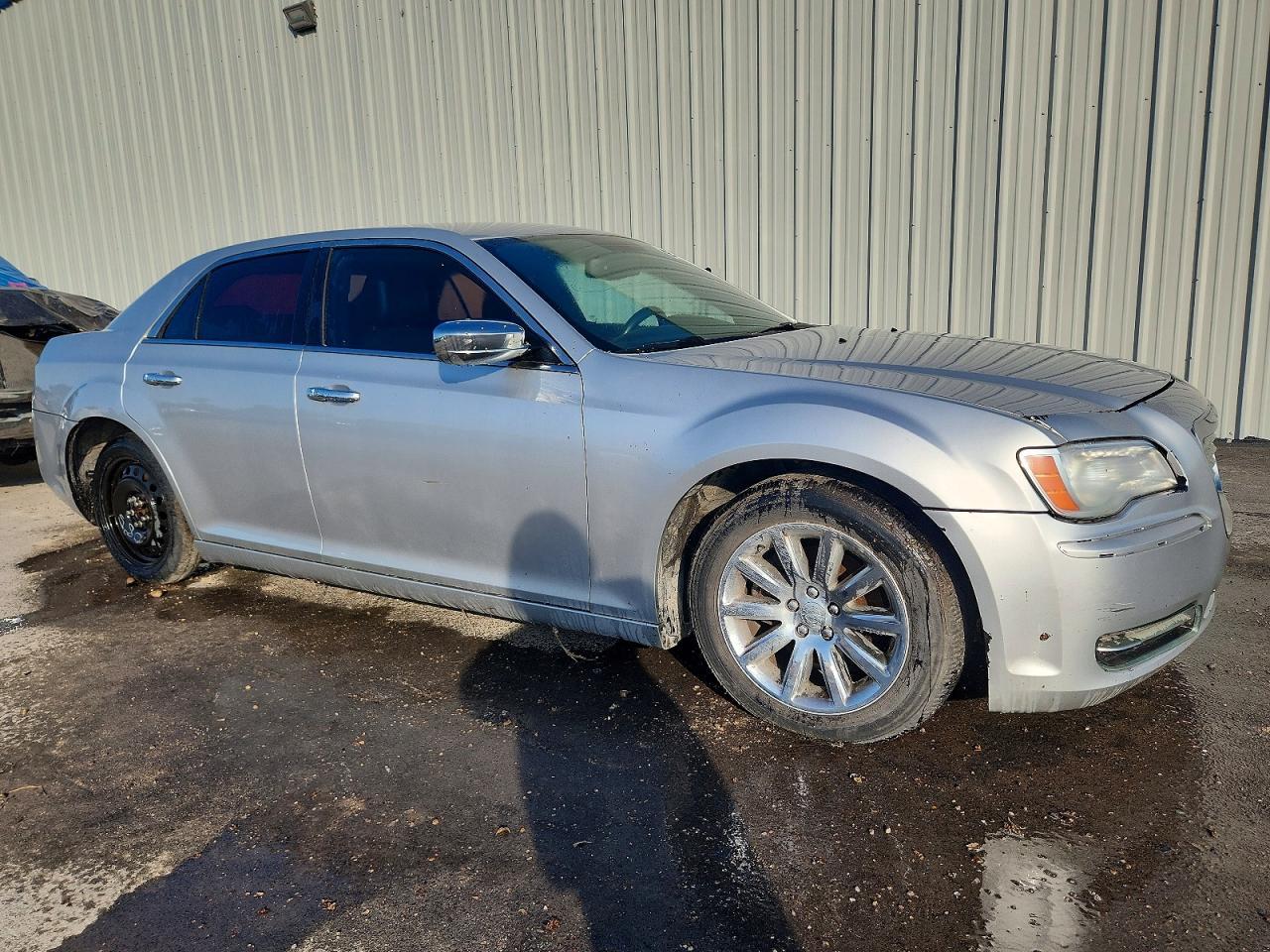 2012 Chrysler 300 Limited - Image 4