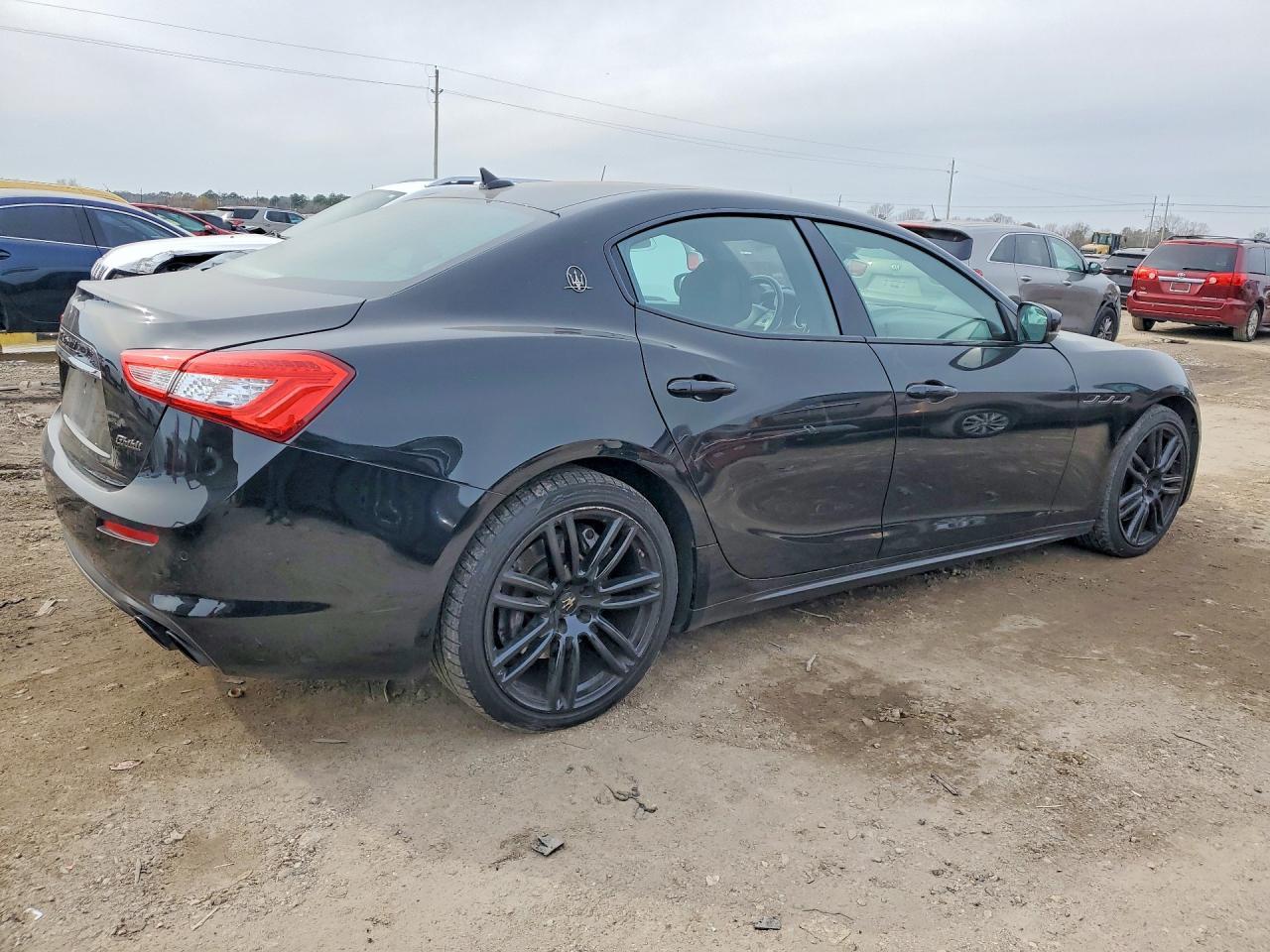 2018 Maserati Ghibli - Image 3