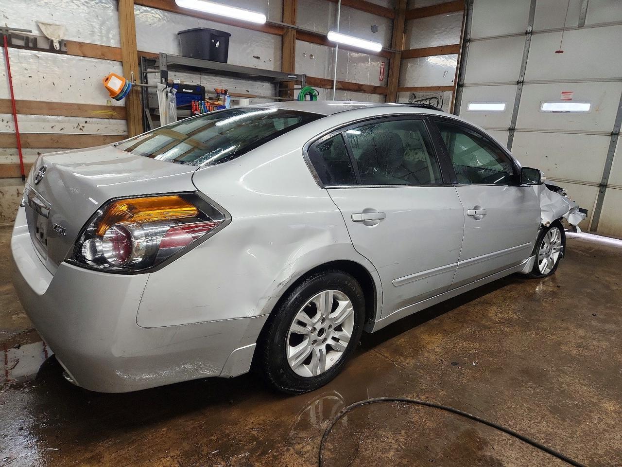 2011 Nissan Altima 2.5 - Фото 3