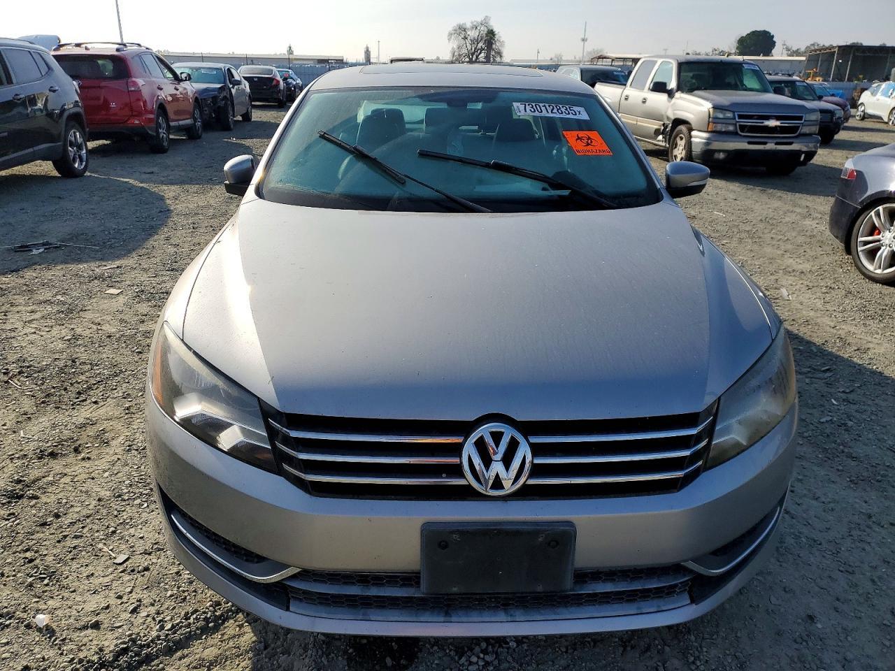 2013 Volkswagen Passat Se - Image 5