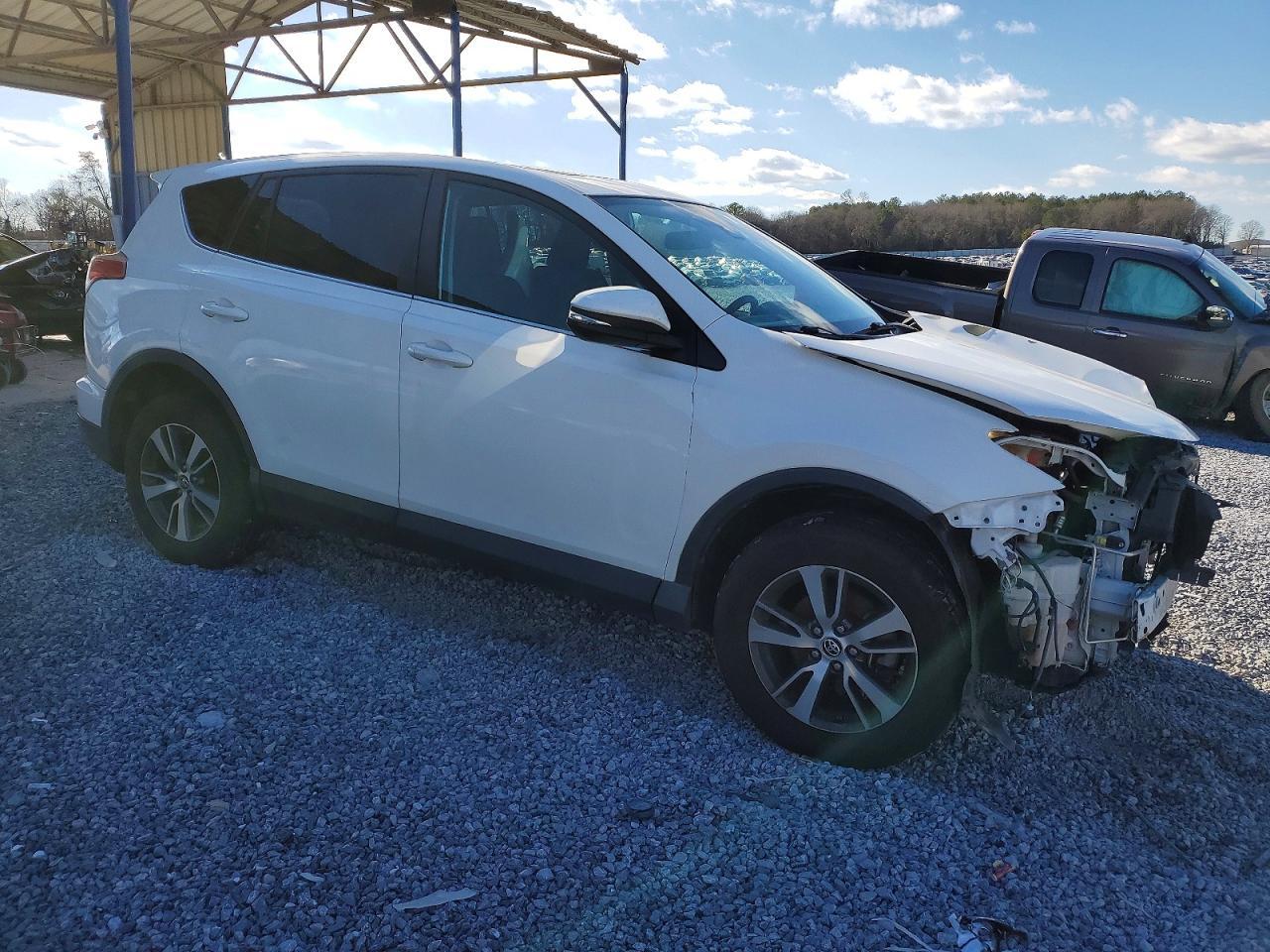2017 Toyota Rav4 Xle - Фото 4