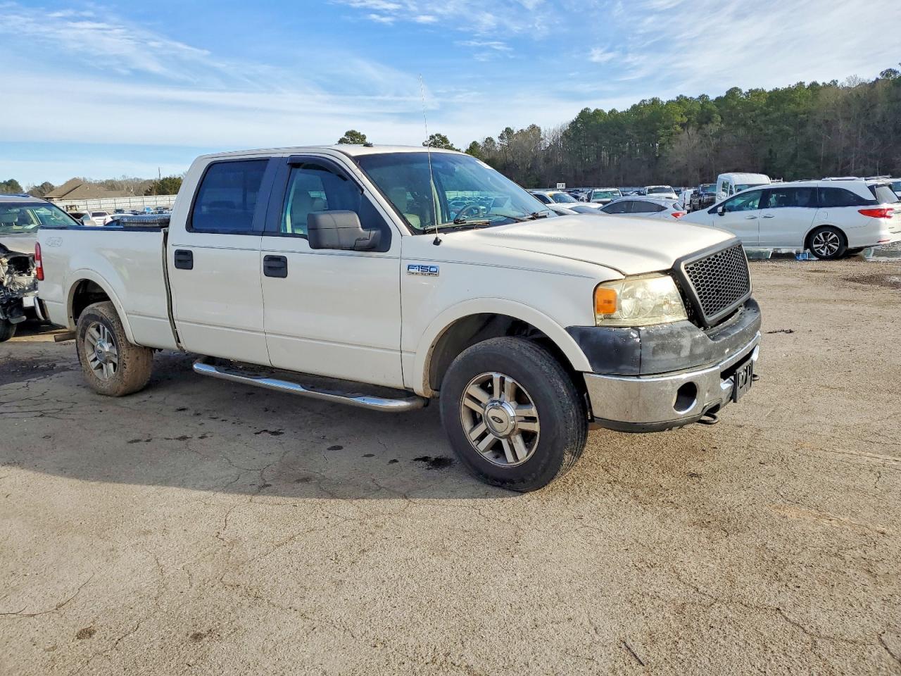 2007 Ford F150 Supercrew - Image 4