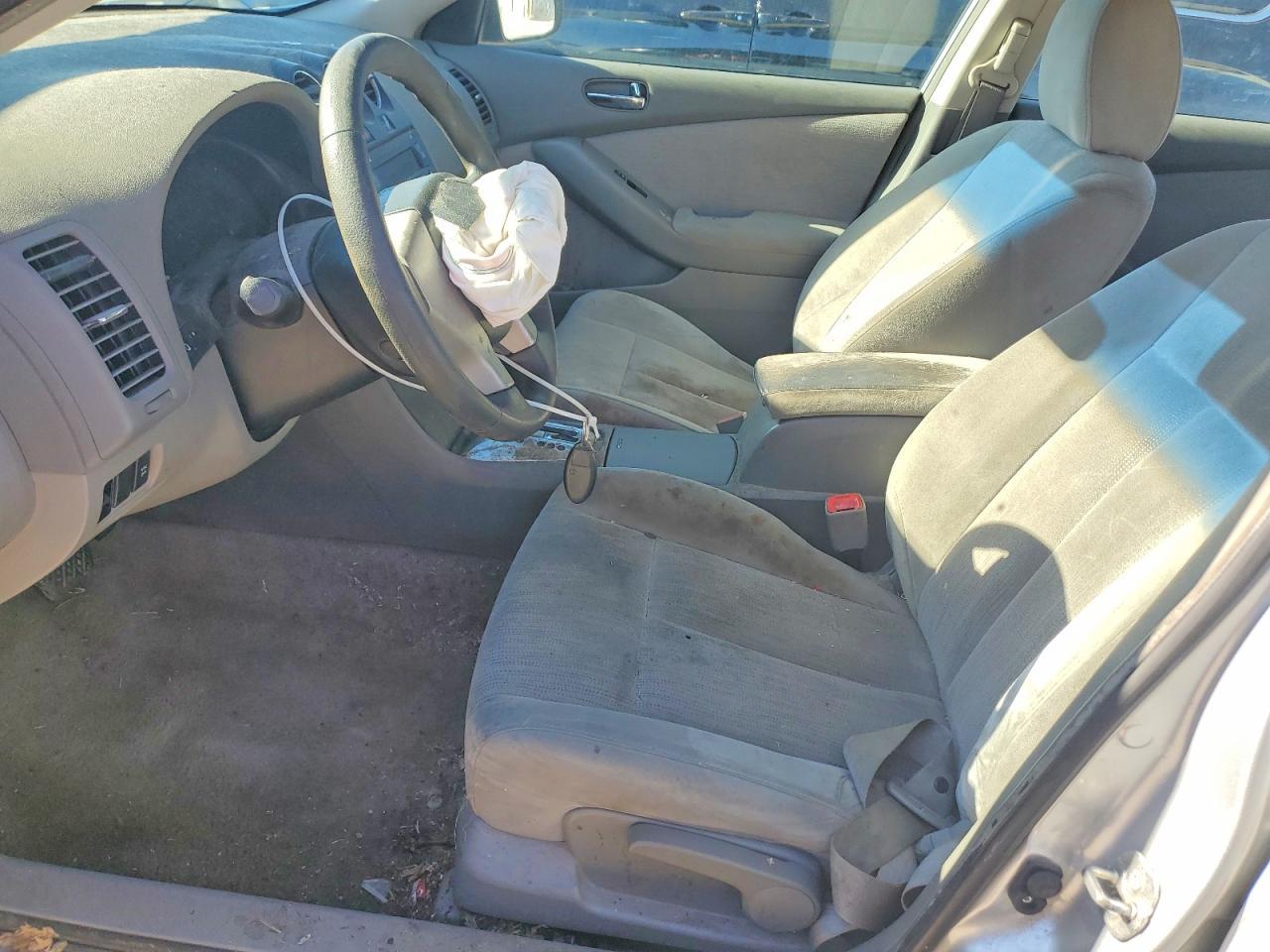 2010 Nissan Altima Base - Фото 7