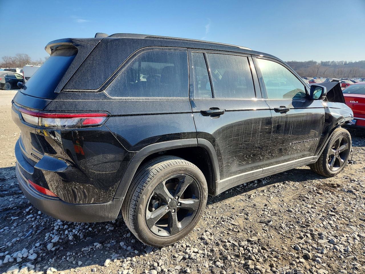 2024 Jeep Grand Cherokee Limited - Image 3
