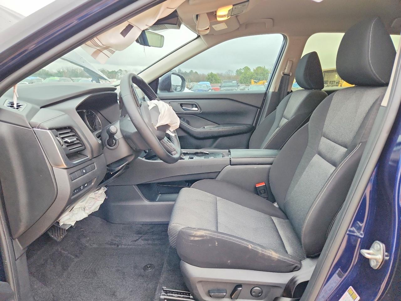 2025 Nissan Rogue Sv - Фото 7