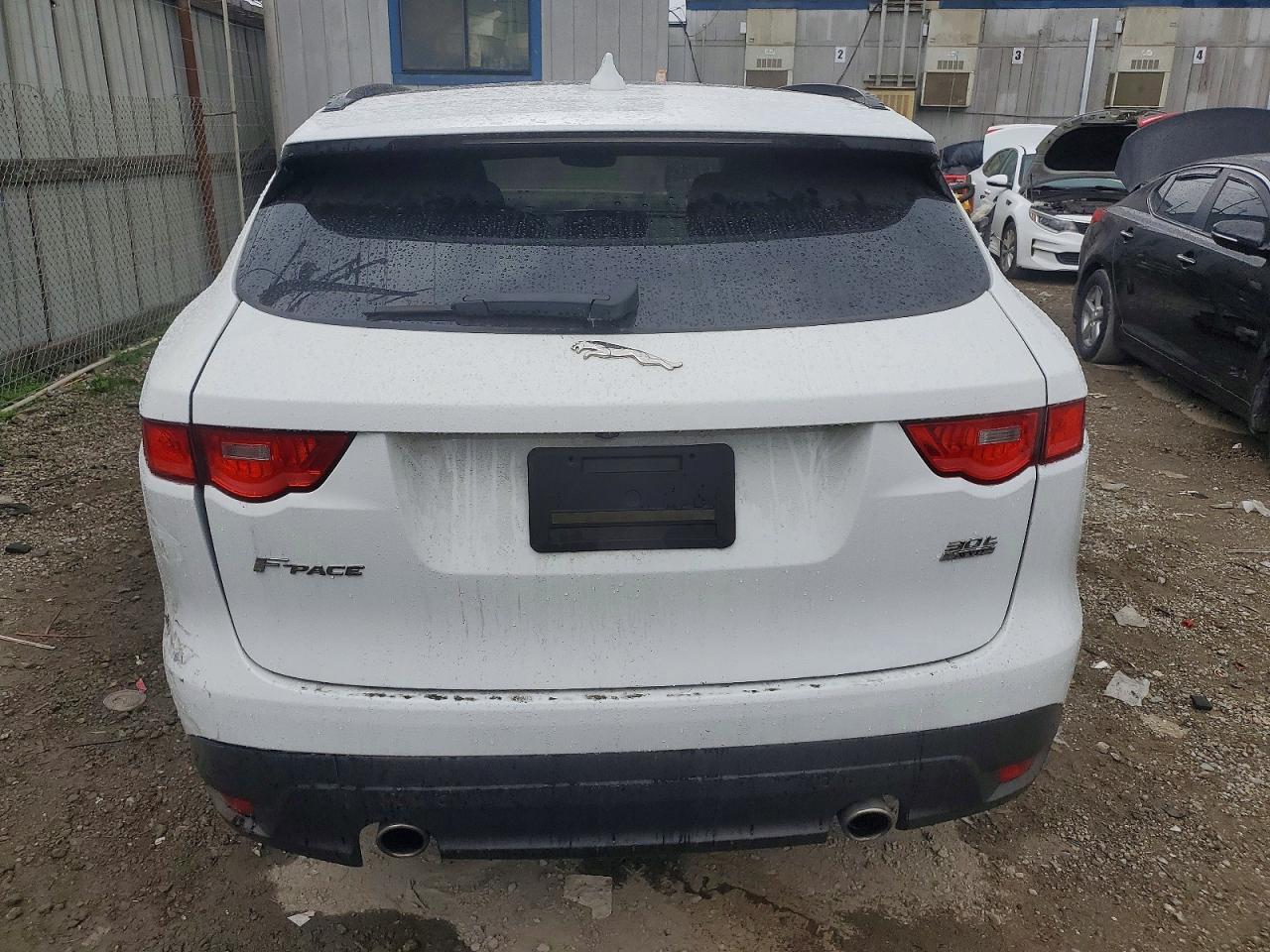 2019 Jaguar F-Pace Premium - Image 6