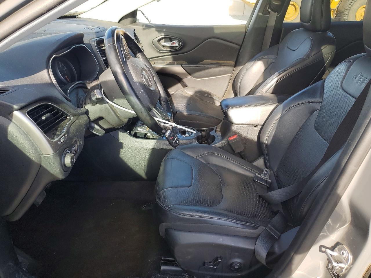 2021 Jeep Cherokee Limited - Image 7
