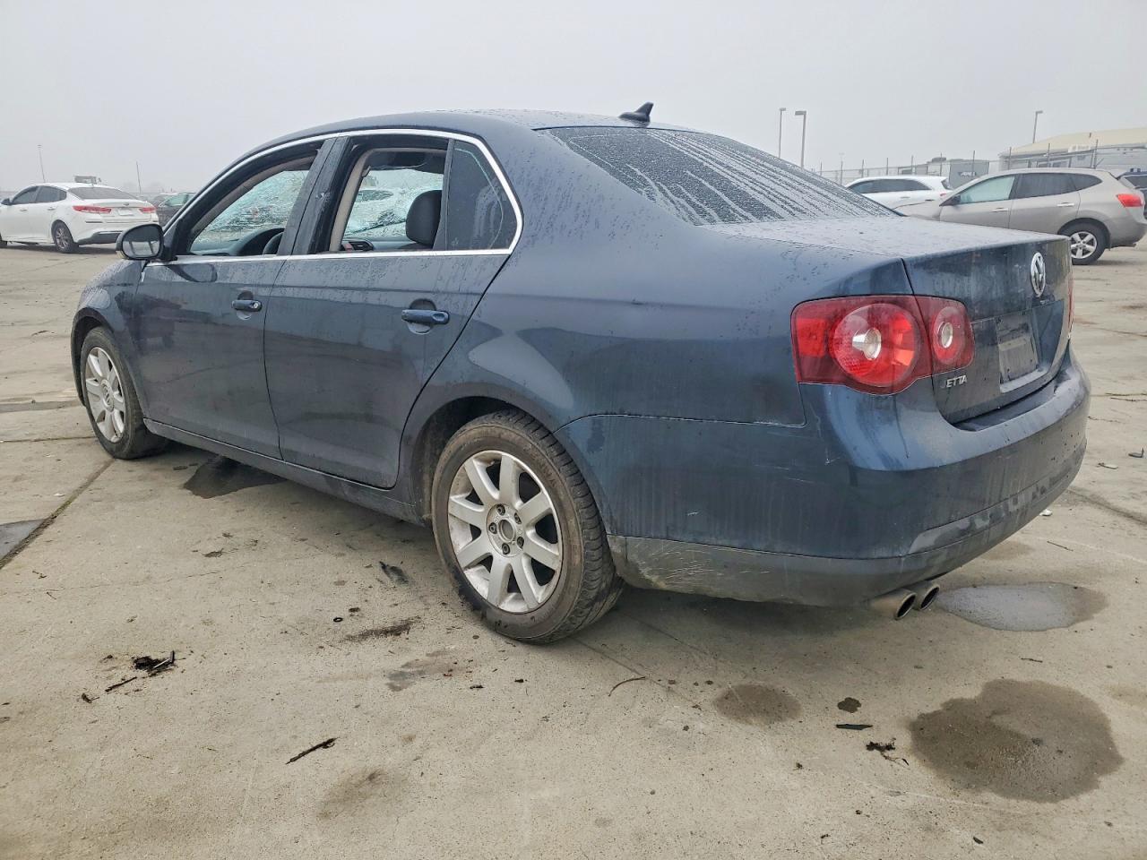 2008 Volkswagen Jetta Se - Фото 2
