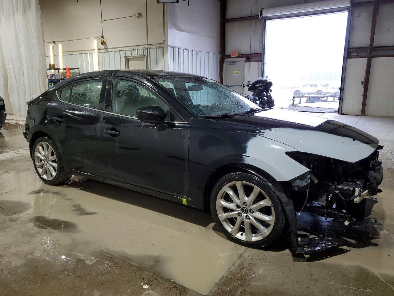 2015 Mazda 3 Touring - Image 4
