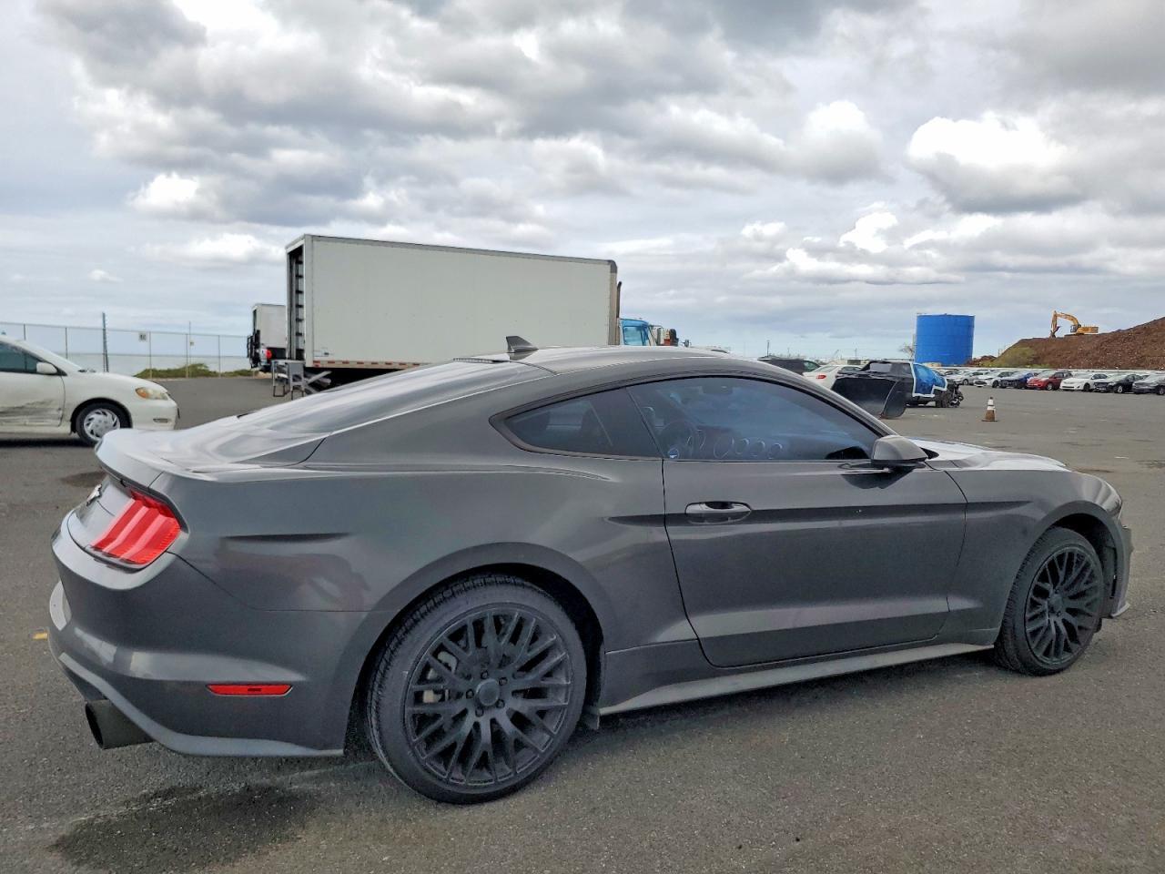 2020 Ford Mustang - Image 3