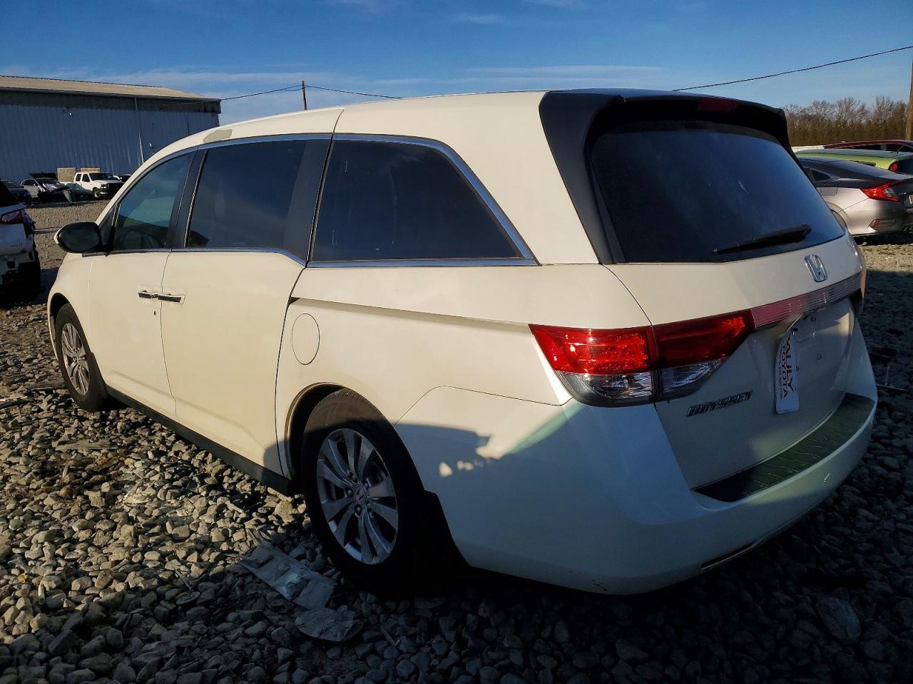 2014 Honda Odyssey Ex - Image 2