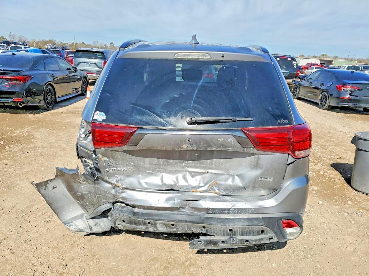 2020 Mitsubishi Outlander Se - Image 6