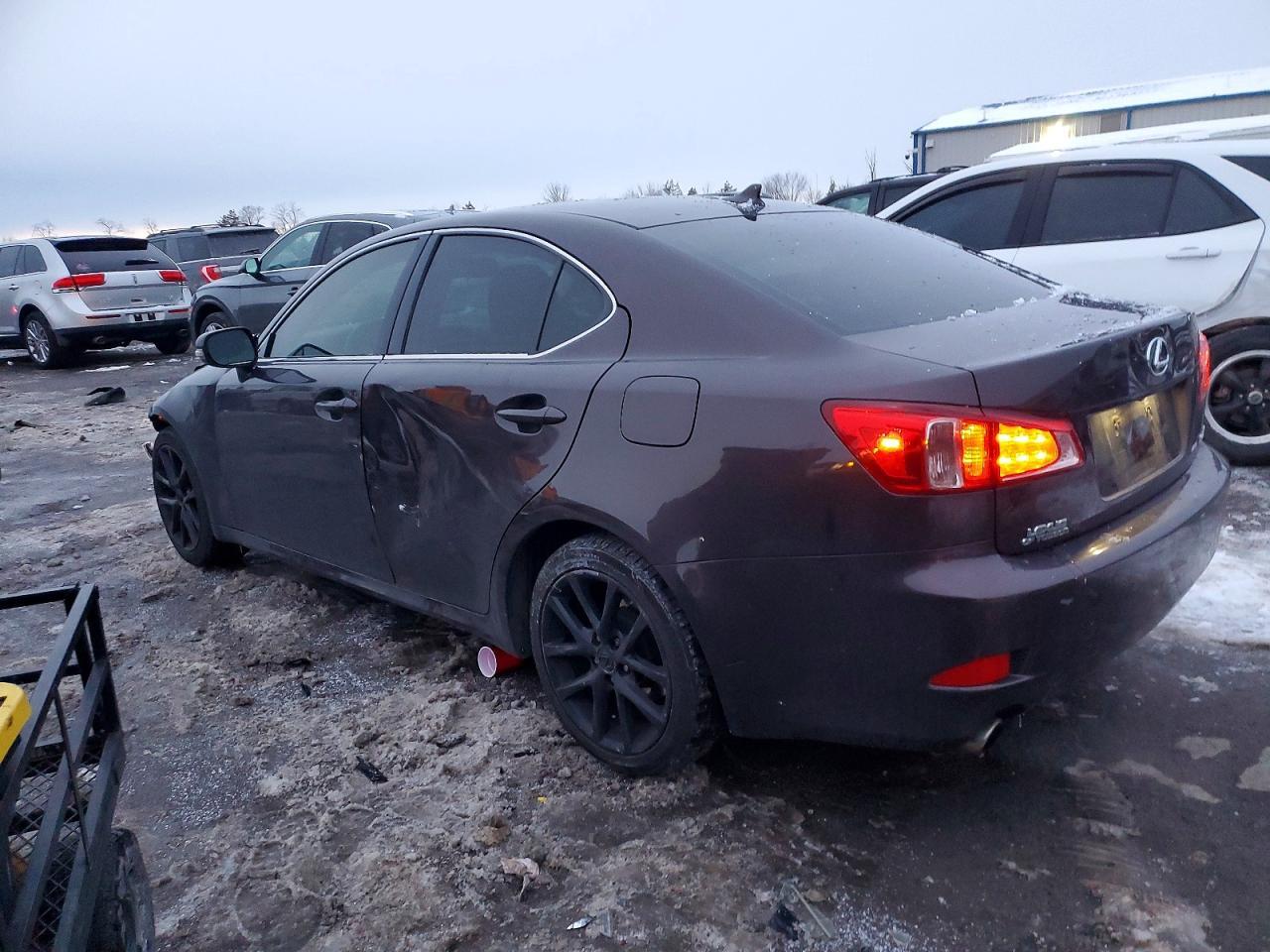 2012 Lexus Is 250 - Image 2