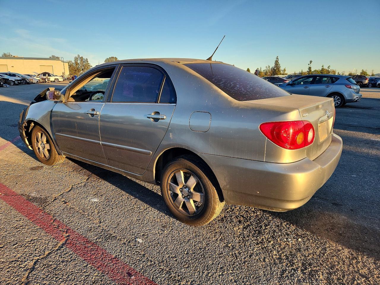 2003 Toyota Corolla Ce - Фото 2
