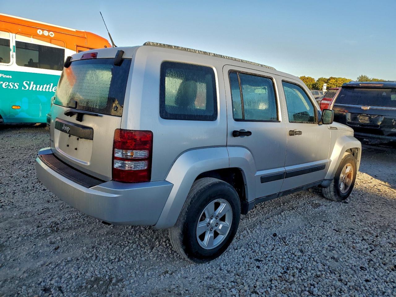 2011 Jeep Liberty Sport - Image 3