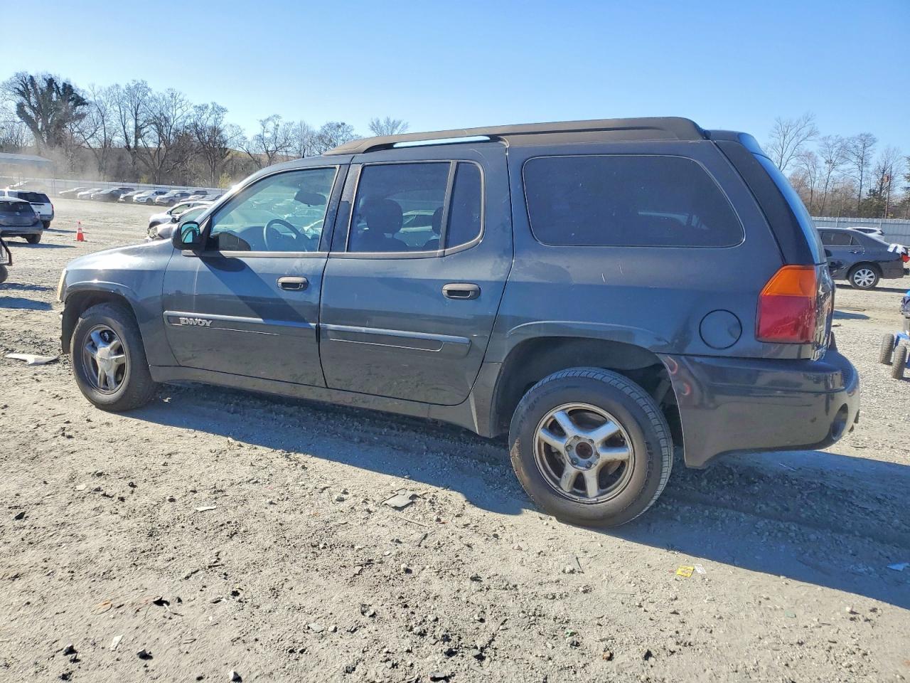 2005 GMC Envoy Xl - Фото 2