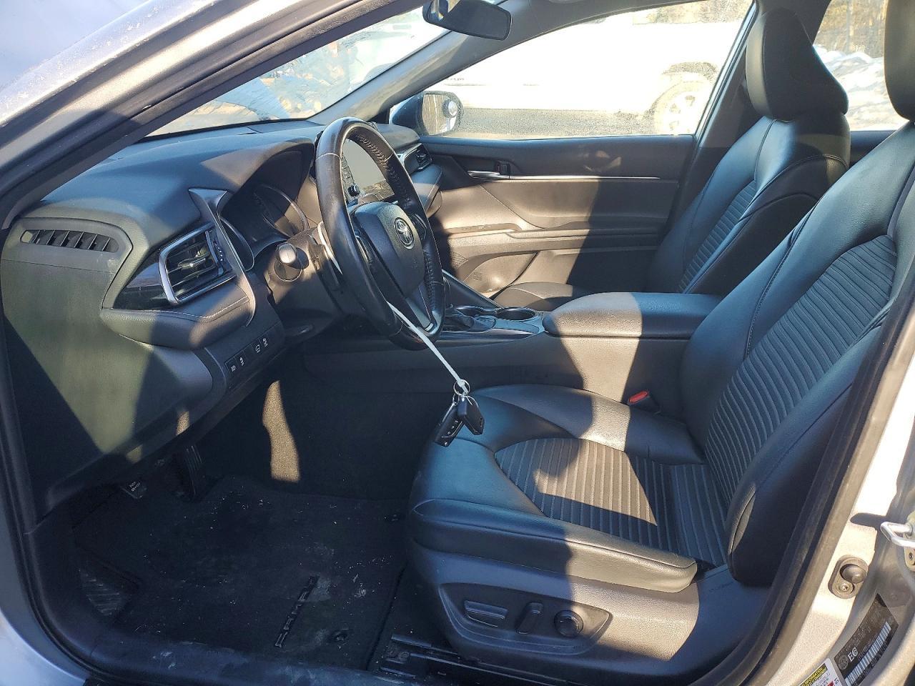 2021 Toyota Camry Se - Image 7