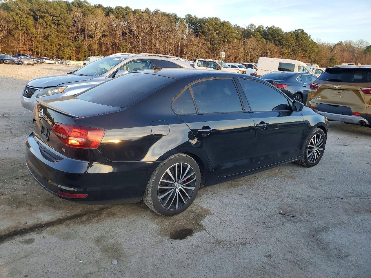 2016 Volkswagen Jetta Sport - Фото 3