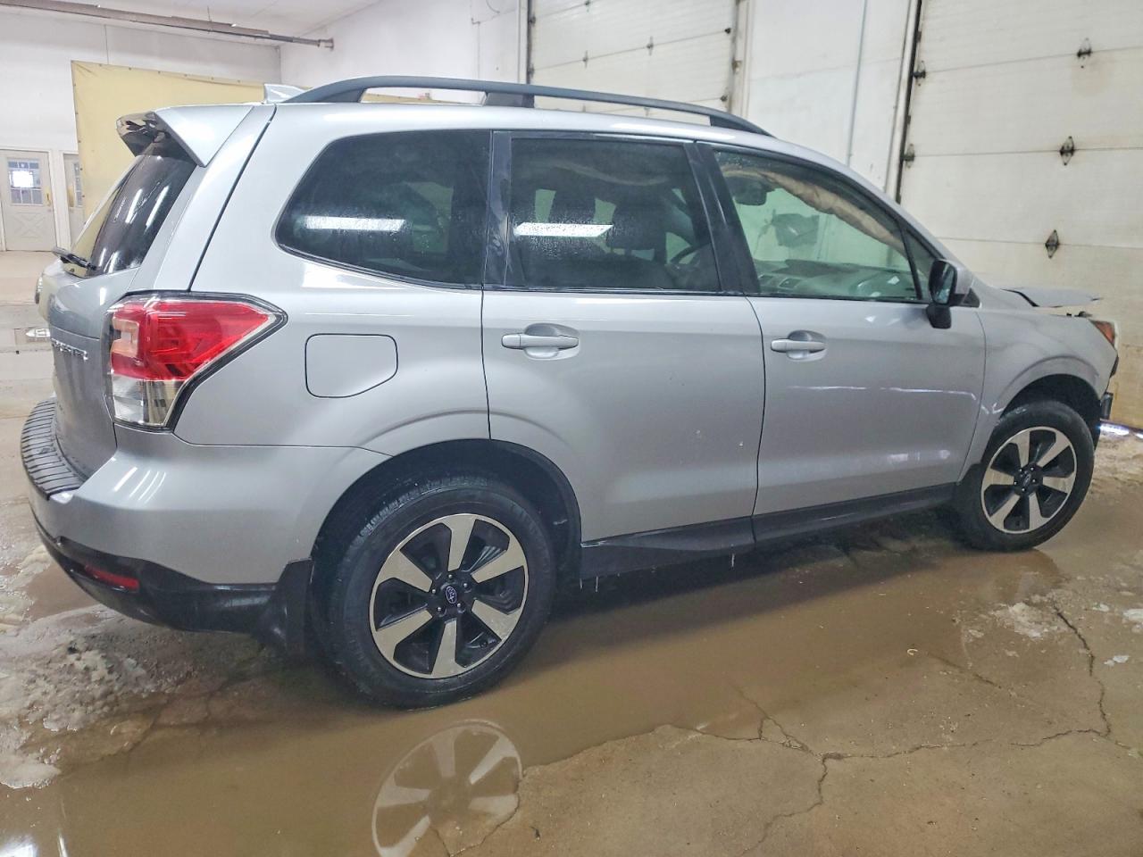 2018 Subaru Forester 2.5I Premium - Фото 3