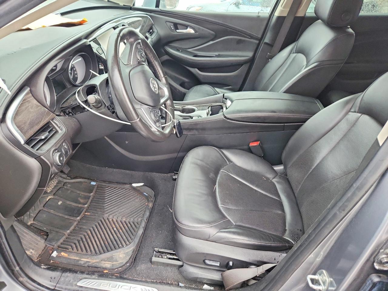 2020 Buick Envision Essence - Image 7