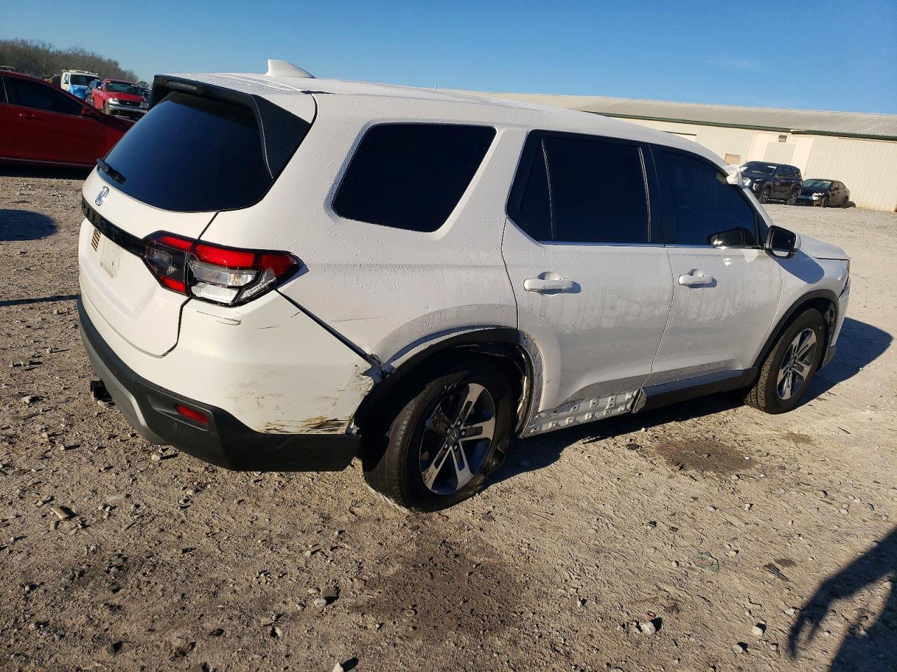 2025 Honda Pilot Exl - Image 3