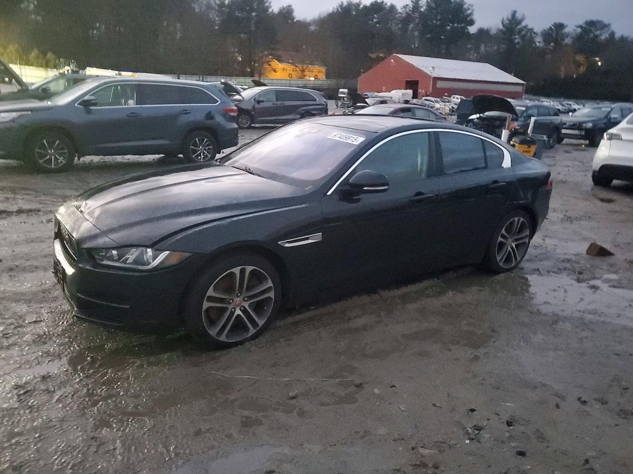 2017 Jaguar Xe Premium