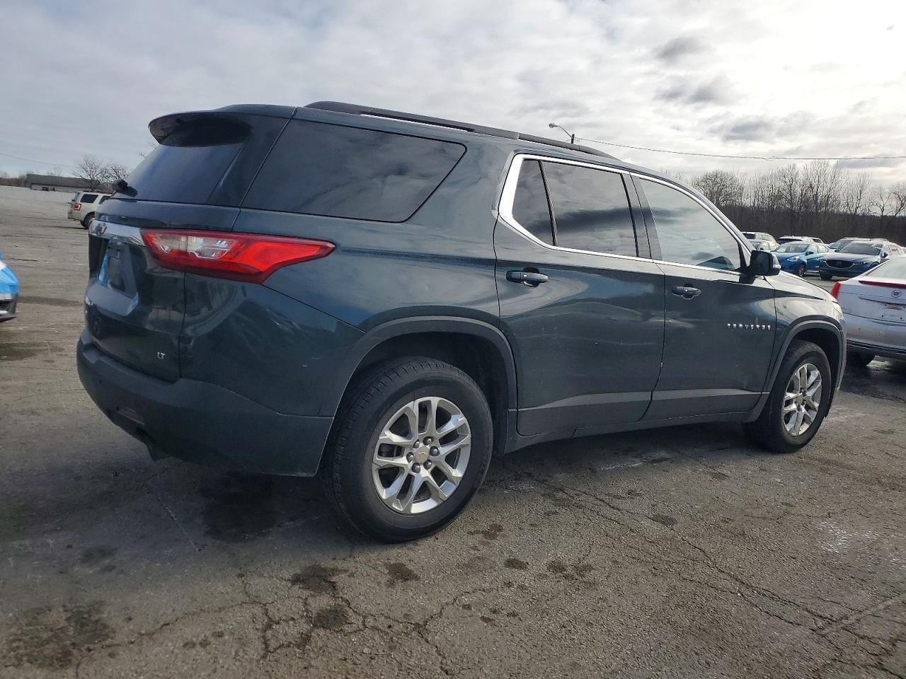 2019 Chevrolet Traverse Lt - Фото 3