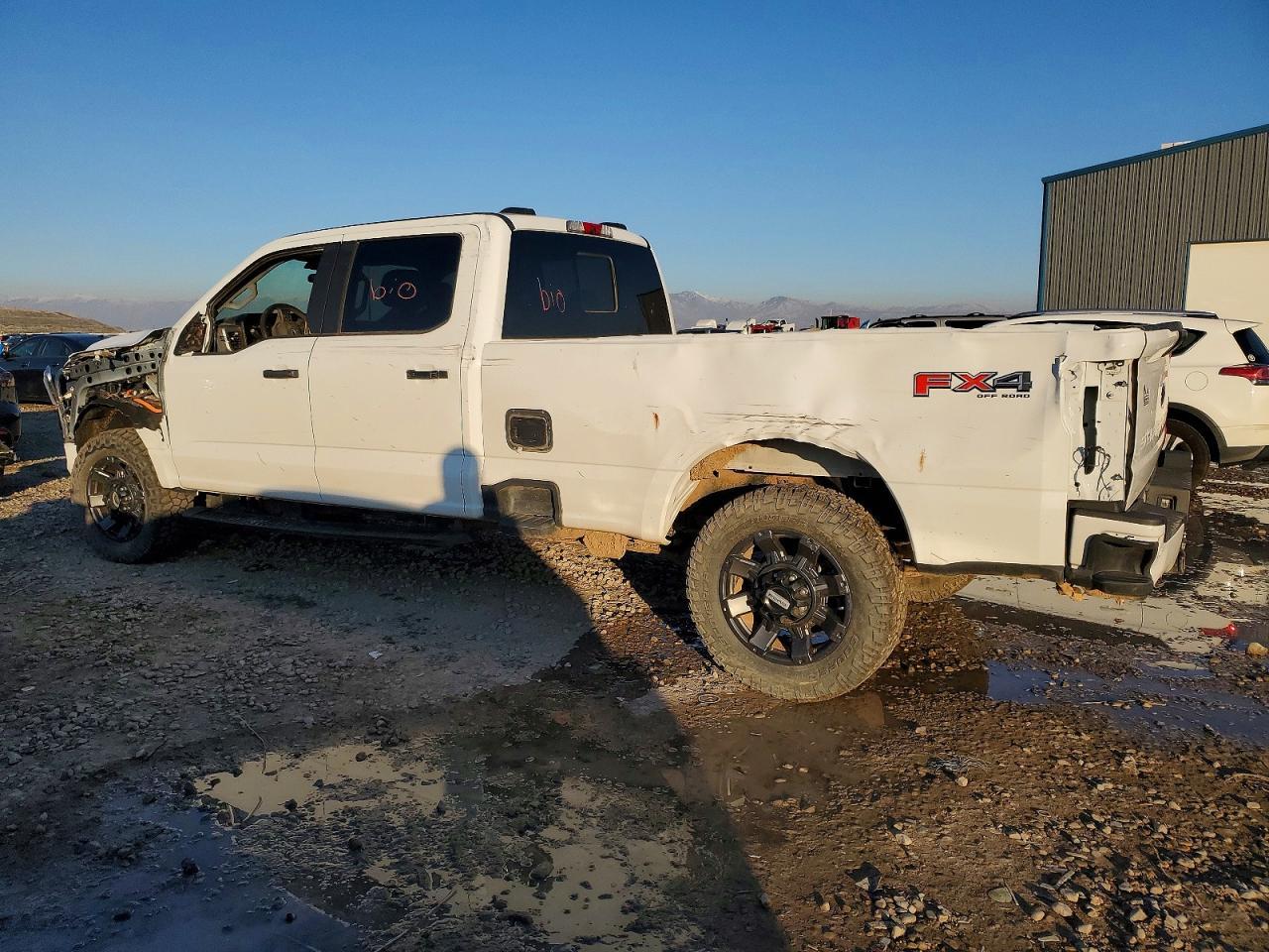 2023 Ford F250 Super Duty - Image 2