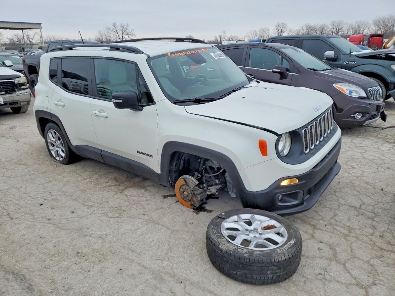 2015 Jeep Renegade Latitude - Фото 4