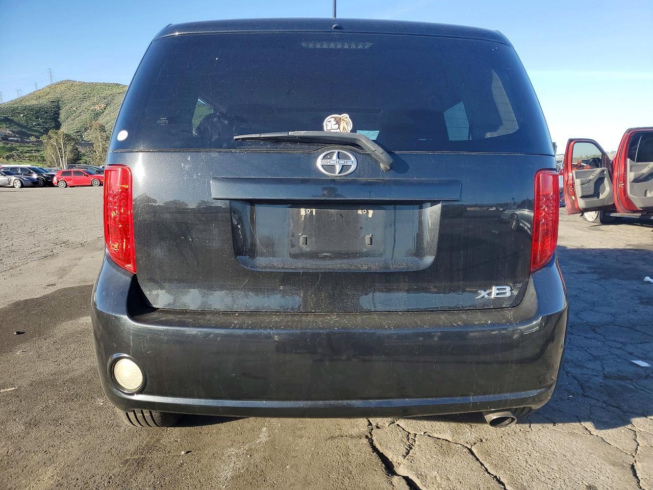 2009 Scion Xb Base - Image 6