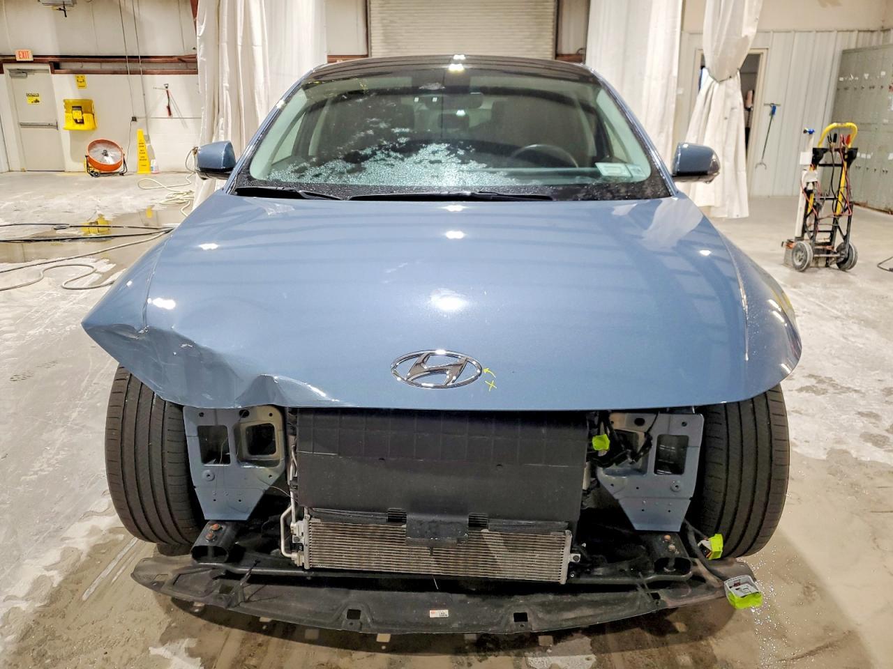 2023 Hyundai Ioniq 5 Limited - Image 5