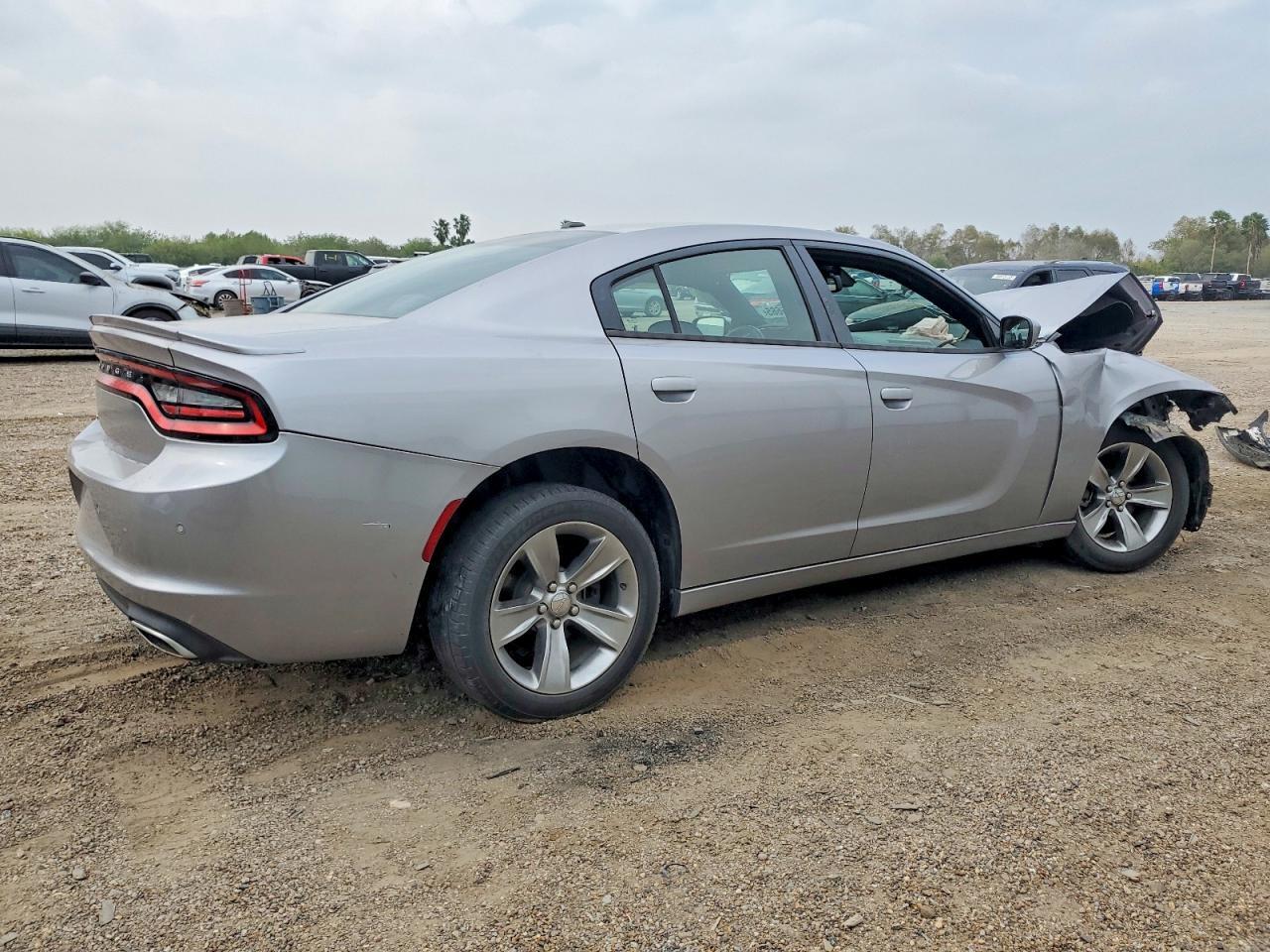 2015 Dodge Charger Se - Фото 3