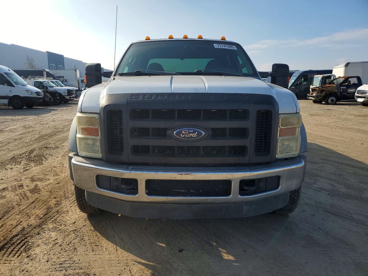 2010 Ford F450 Super Duty - Фото 5