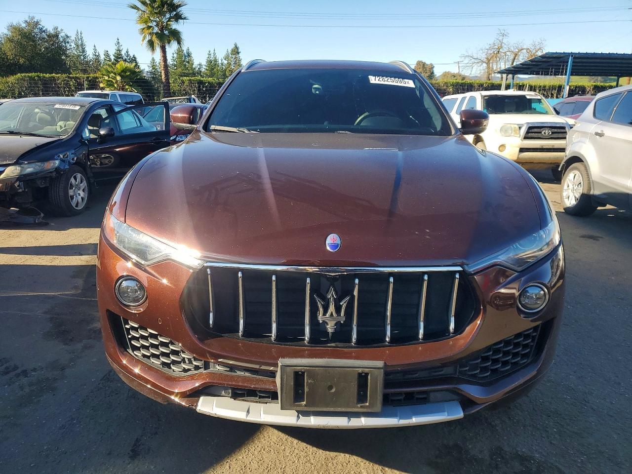 2017 Maserati Levante Luxury - Image 5