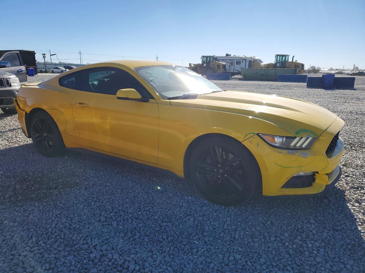 2015 Ford Mustang - Фото 4