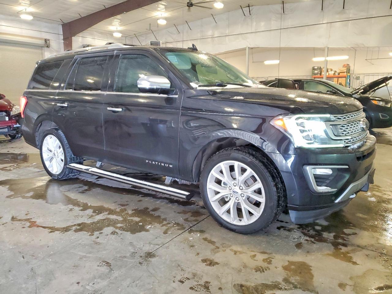 2019 Ford Expedition Platinum - Image 4