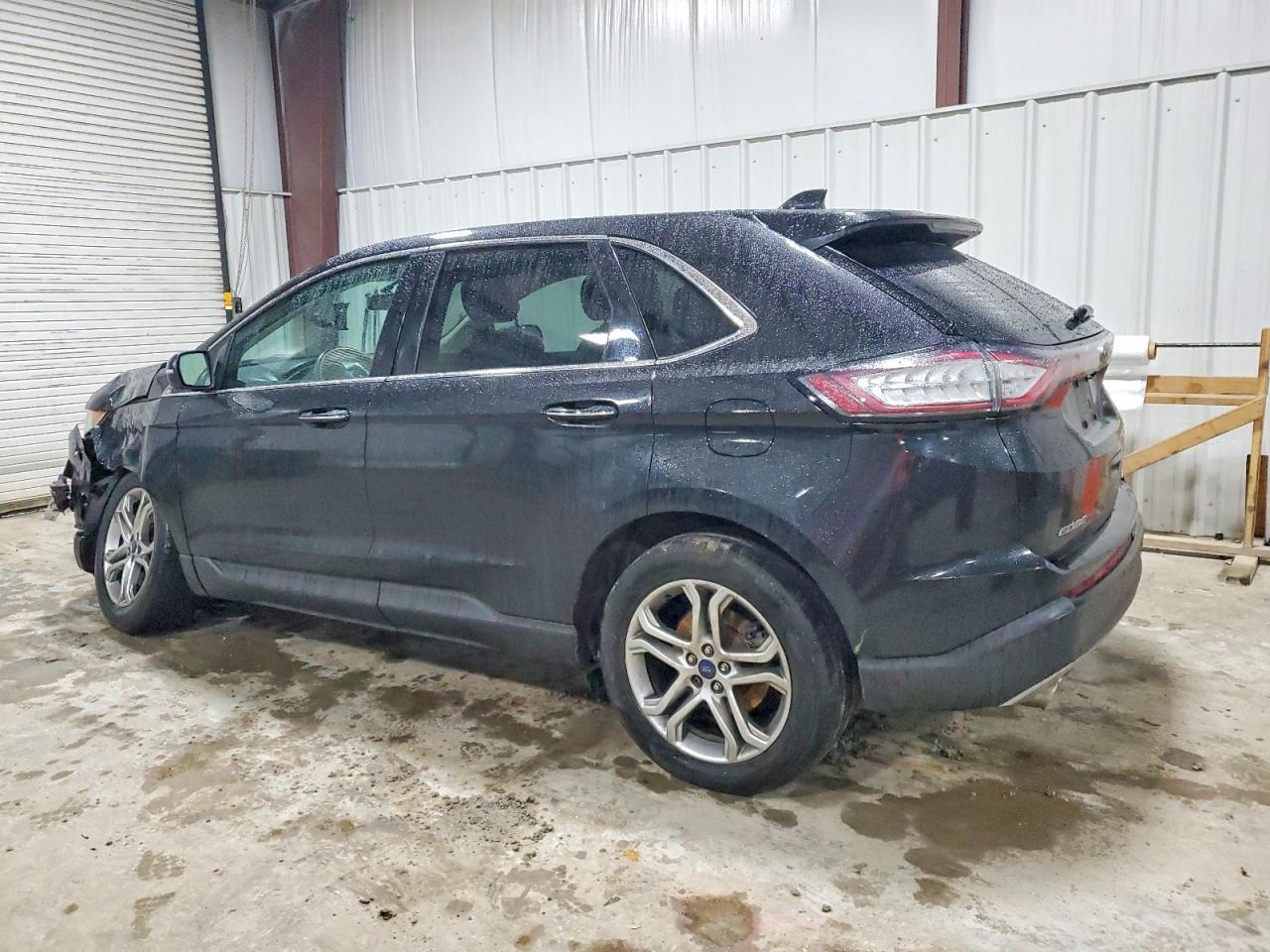 2015 Ford Edge Titanium - Фото 2