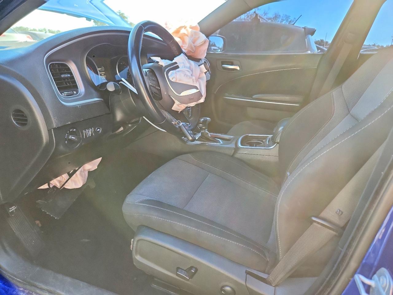 2022 Dodge Charger Sxt - Image 7