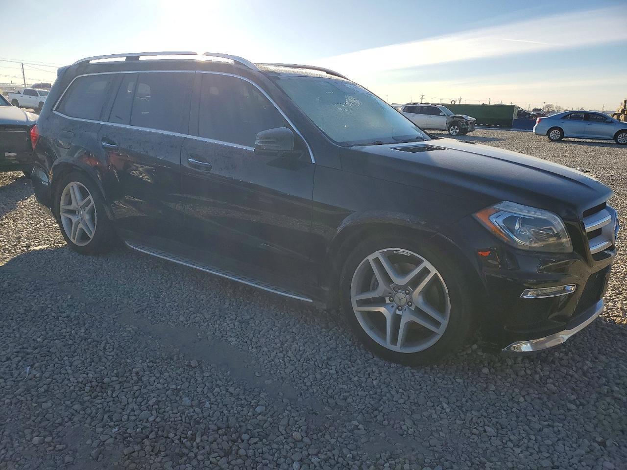 2015 Mercedes-Benz Gl 550 4Matic - Фото 4