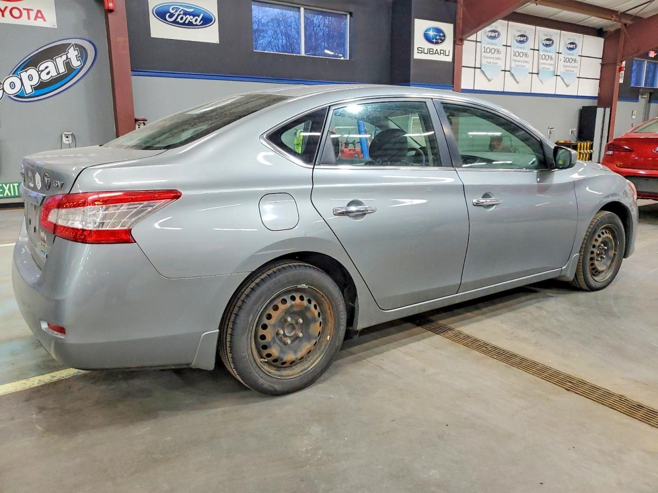 2013 Nissan Sentra S - Фото 3