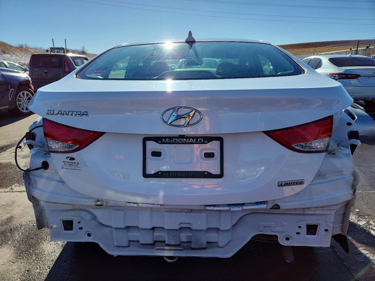 2013 Hyundai Elantra Limited - Image 6