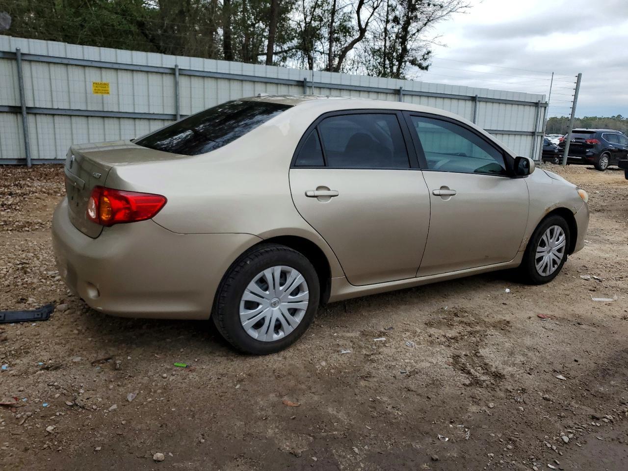 2009 Toyota Corolla Base - Фото 3