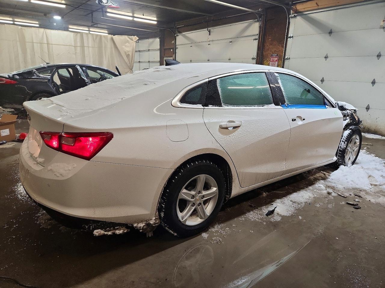 2024 Chevrolet Malibu Ls - Image 3