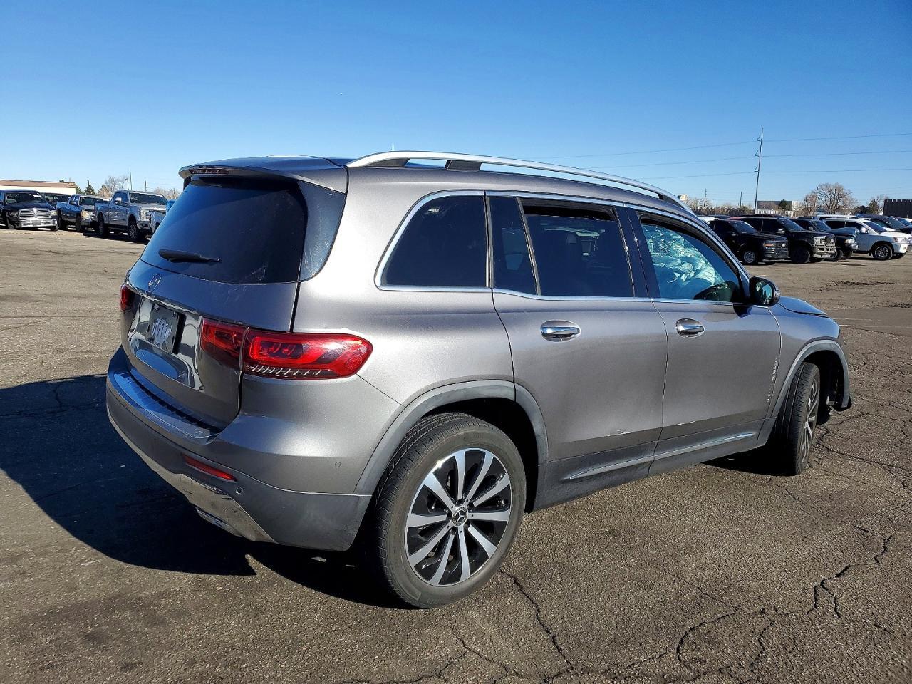 2022 Mercedes-Benz Glb 250 - Фото 3