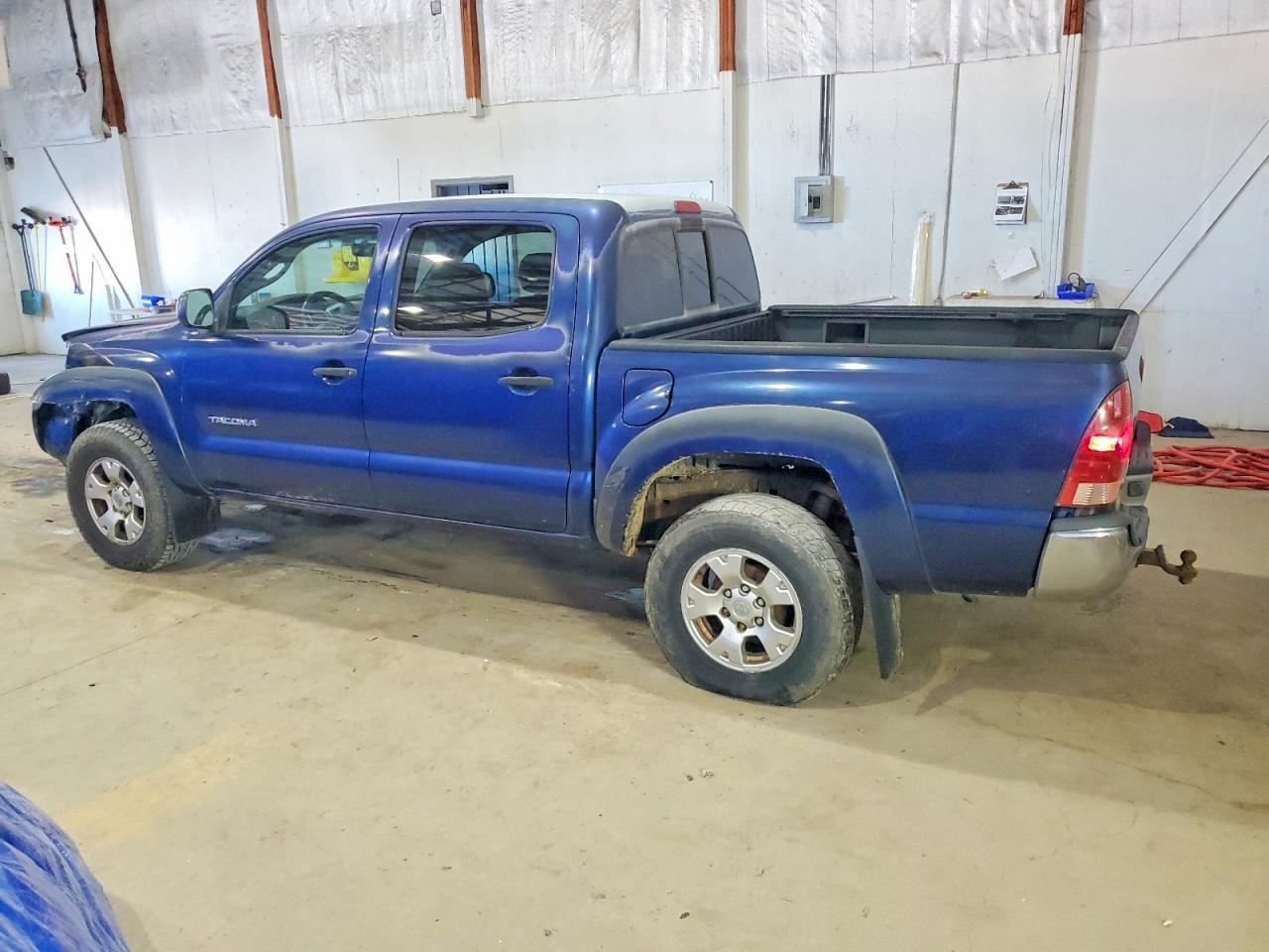 2006 Toyota Tacoma Double Cab - Image 2