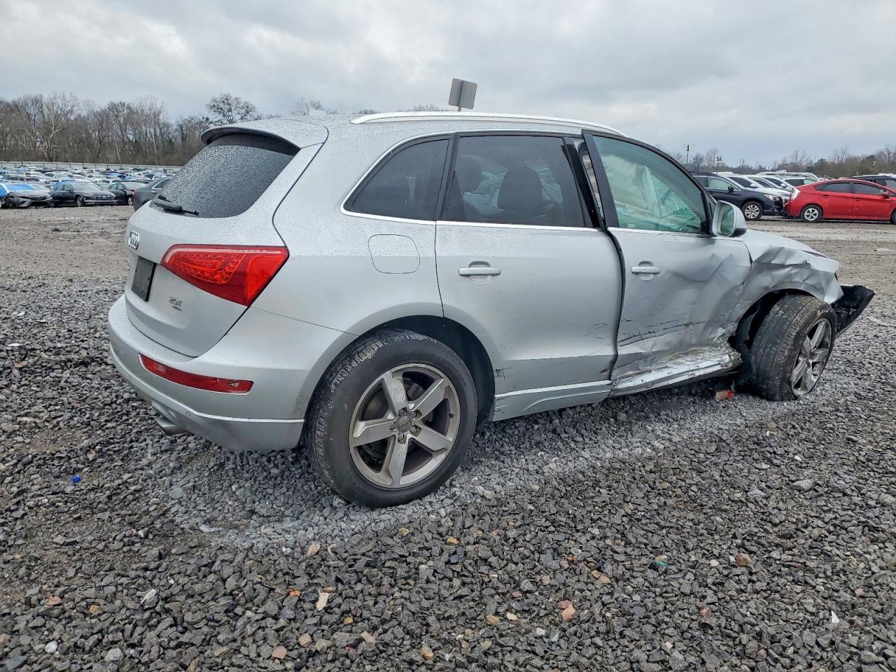 2012 Audi Q5 Premium Plus - Image 3